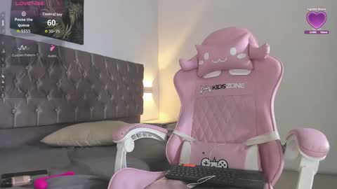Dulce pons online show from May 2026 09:41:02 PM