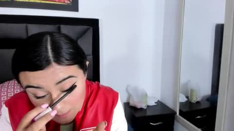 Dulce amg online show from September 2025 03:17:01 AM