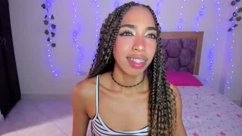 Dulce online show from December 2025 04:13:01 PM