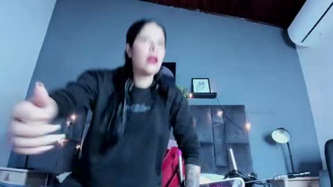 Snapshot of dulceaurora_ chatting on July 2026 02:49:01 AM DULCE AURORA online show from July 2026 02:49:01 AM