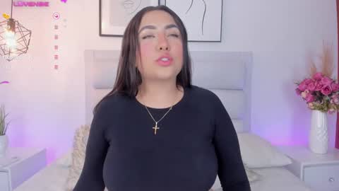 Snapshot of dulcepatersson chatting on February 2025 03:08:01 AM DULCE online show from February 2025 03:08:01 AM