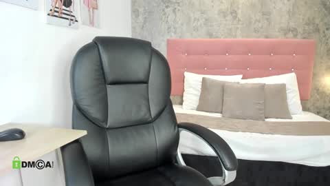 Dulce Rose online show from September 2025 08:42:01 PM