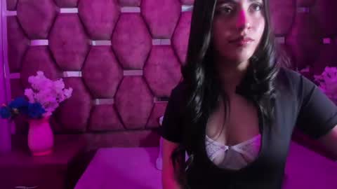 Snapshot of dulcineaa19 chatting on June 2026 02:32:02 PM Dulcineaa19 online show from June 2026 02:32:02 PM