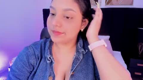 Snapshot of dullce77 chatting on July 2026 07:09:01 PM Dulce online show from July 2026 07:09:01 PM