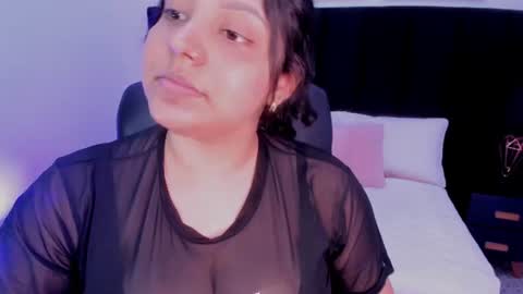 Snapshot of dullce77 chatting on July 2026 06:57:02 PM Dulce online show from July 2026 06:57:02 PM