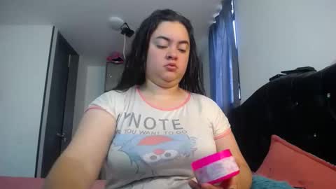 Snapshot of dumont_model chatting on November 2025 11:25:02 AM Nicole online show from November 2025 11:25:02 AM