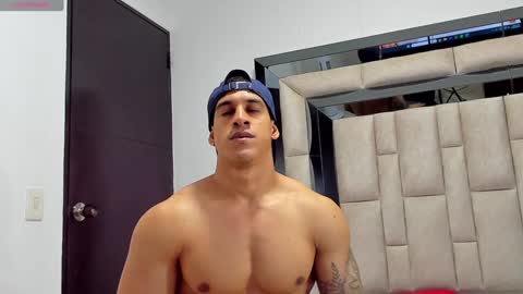 Snapshot of duran_dhikol1 chatting on January 2025 09:51:02 PM duran_dhikol1 online show from January 2025 09:51:02 PM