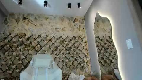 duskybeautyy online show from March 2026 01:46:02 PM