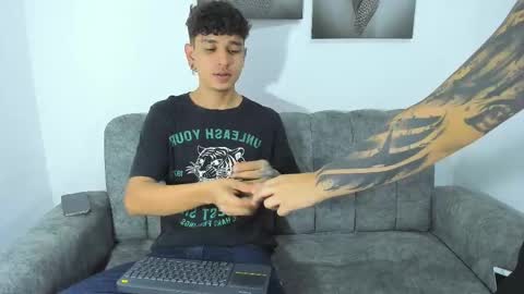 Nicolle y Julian online show from February 2026 11:32:01 AM