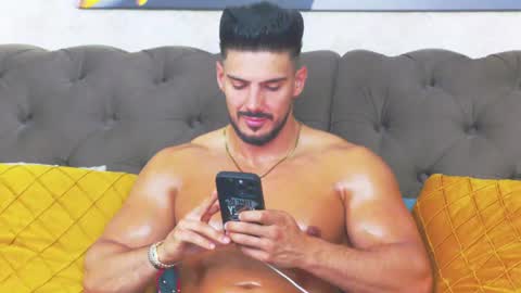 Snapshot of dustinkeent chatting on July 2026 08:54:02 AM Dustin online show from July 2026 08:54:02 AM