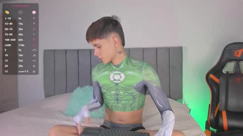 Dustin Levy online show from December 2025 01:00:01 AM