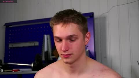 Dustyn online show from January 2026 03:36:01 PM