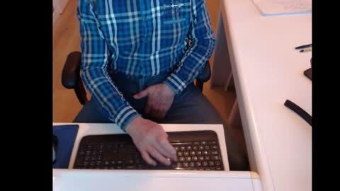 dutchpornking2 online show from January 2025 07:49:01 AM