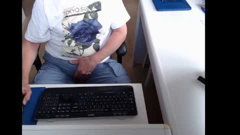 Snapshot of dutchpornking2 chatting on June 2026 07:50:02 AM dutchpornking2 online show from June 2026 07:50:02 AM