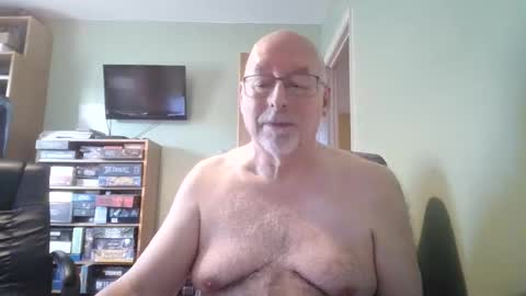 DutchUncleJohn online show from December 2025 10:42:02 AM
