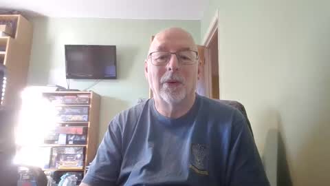 DutchUncleJohn online show from December 2025 12:03:02 PM
