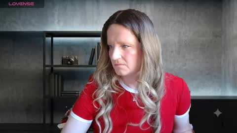 Snapshot of dutchvictoria chatting on July 2026 05:21:01 PM Dutch Victoria online show from July 2026 05:21:01 PM