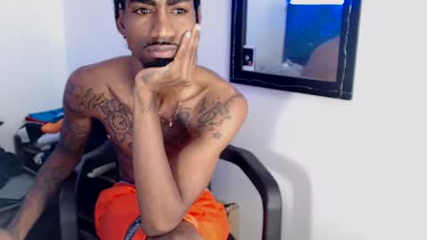 Snapshot of duvanf18 chatting on July 2026 06:11:01 PM Elburrito online show from July 2026 06:11:01 PM