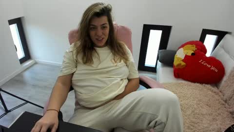 dayana online show from April 2026 04:34:01 AM