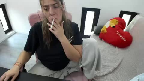 Snapshot of dyanakaylin chatting on April 2026 04:59:01 AM dayana online show from April 2026 04:59:01 AM