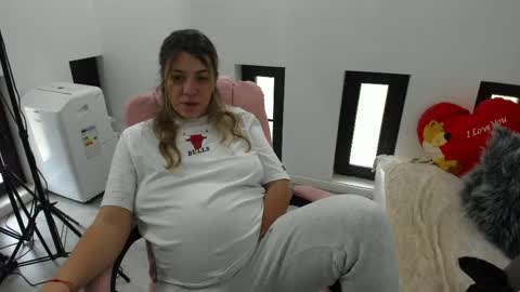 Snapshot of dyanakaylin chatting on June 2026 05:09:02 AM dayana online show from June 2026 05:09:02 AM