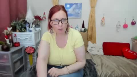 Dyanne online show from January 2025 09:47:02 PM