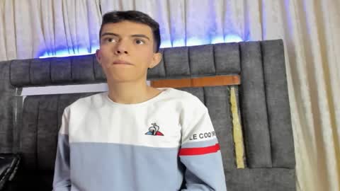 Snapshot of dylan_2005 chatting on September 2025 11:48:01 AM Dylan online show from September 2025 11:48:01 AM