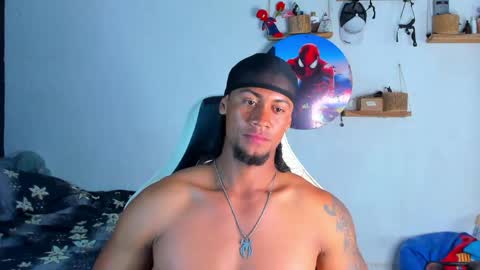 Snapshot of dylan_jake1 chatting on April 2026 01:41:02 AM Dylan online show from April 2026 01:41:02 AM
