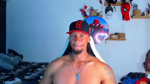 Snapshot of dylan_jake1 chatting on April 2026 01:40:01 AM Dylan online show from April 2026 01:40:01 AM