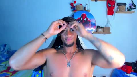 Snapshot of dylan_jake1 chatting on May 2026 12:39:01 AM Dylan online show from May 2026 12:39:01 AM