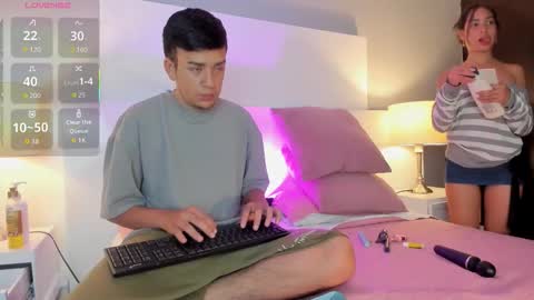 Dylan and Katte online show from December 2025 03:12:01 AM