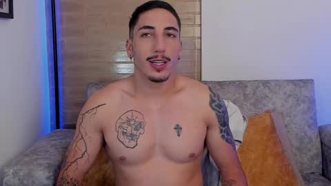 Bryan model independient online show from November 2025 12:31:01 AM