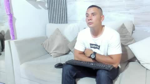 dylan_viper online show from May 2026 03:12:01 AM