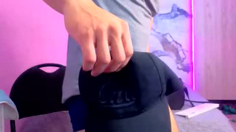 dylanguss online show from January 2026 12:29:02 PM