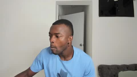 Snapshot of dylantaylor_1 chatting on May 2026 12:35:01 PM Dylan Taylor online show from May 2026 12:35:01 PM