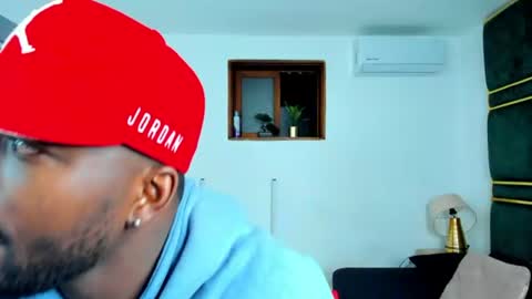 Snapshot of dylantaylor_1 chatting on June 2026 12:09:02 PM Dylan Taylor online show from June 2026 12:09:02 PM