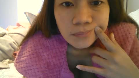 Snapshot of dylene1986 chatting on June 2026 03:00:01 AM dylene1986 online show from June 2026 03:00:01 AM