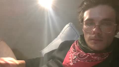 Snapshot of dylp400 chatting on March 2025 10:45:02 PM dylp400 online show from March 2025 10:45:02 PM