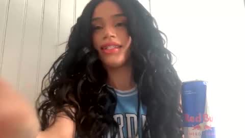 Dynasty online show from December 2024 06:04:02 PM