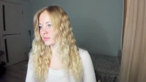 fansly - yourbestbaby online show from March 2026 04:16:01 AM