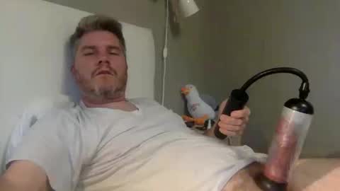 ER35 online show from October 2025 04:51:01 PM