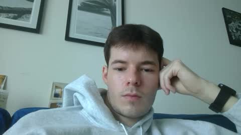 Snapshot of ealexk chatting on June 2026 02:38:01 PM Alex online show from June 2026 02:38:01 PM