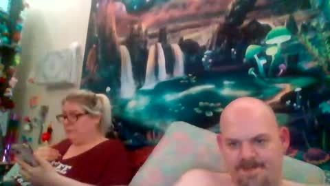 eandr6446 online show from December 2025 05:38:02 AM