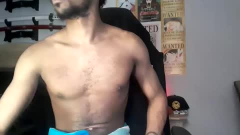 Snapshot of easybreezy20 chatting on February 2026 08:13:01 AM TWITTER INSTAGRAM easybreezy20 ONLINE 1230 AM TO 7AM online show from February 2026 08:13:01 AM