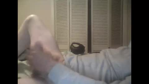 Snapshot of easye4015 chatting on February 2026 12:23:01 PM Easye online show from February 2026 12:23:01 PM