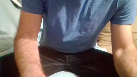 Snapshot of easyfrenchguy chatting on December 2024 09:54:01 PM French Guy online show from December 2024 09:54:01 PM