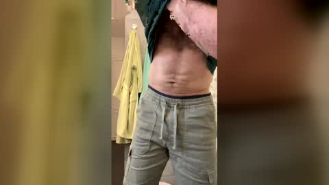 Snapshot of easyfrenchguy chatting on December 2025 12:35:02 PM French Guy online show from December 2025 12:35:02 PM