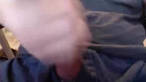 eat_a_peach2 online show from April 2026 11:47:02 AM