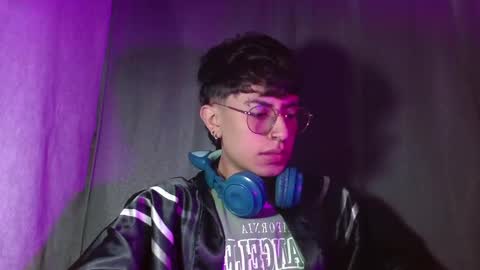 Snapshot of eather_luxury chatting on January 2025 07:13:01 PM eather_luxury online show from January 2025 07:13:01 PM