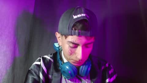 Snapshot of eather_luxury chatting on January 2025 10:24:01 PM eather_luxury online show from January 2025 10:24:01 PM